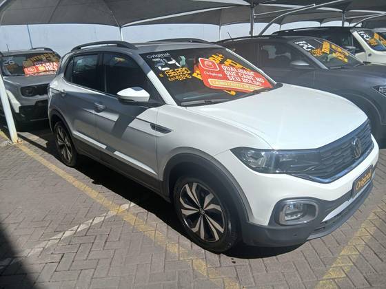 VOLKSWAGEN T-CROSS 1.4 250 TSI TOTAL FLEX HIGHLINE AUTOMÁTICO